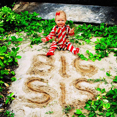Aloha, Baby! Jessica's Hawaii Holiday
