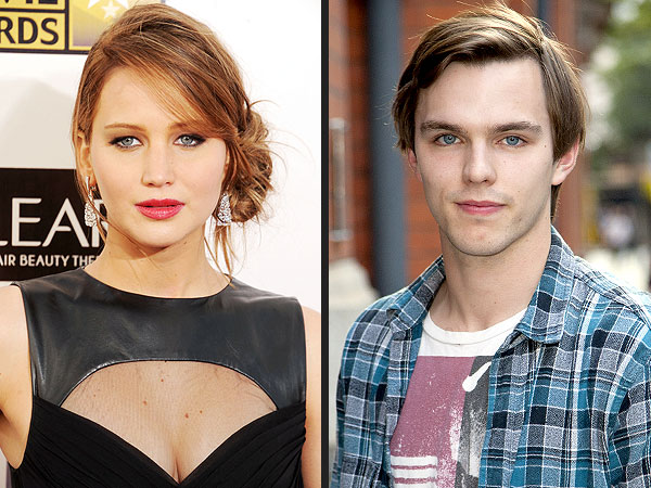 Jennifer Lawrence Splits from Nicholas Hoult, Report
