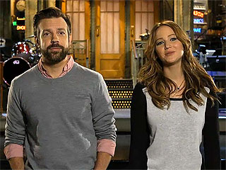 Jennifer Lawrence Shoots an Arrow, Flirts with Jason Sudeikis in SNL Promos | Jason Sudeikis, Jennifer Lawrence