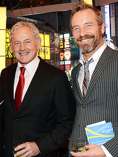 Victor Garber Confirms He's Gay