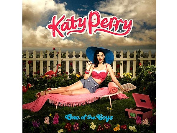Alex Morgan Channels Katy Perry's Sexy Album Cover Look| Music News, Alex Morgan, Katy Perry