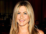 Jennifer Aniston Is Planning a 'Small Affair' for Wedding to Justin Theroux