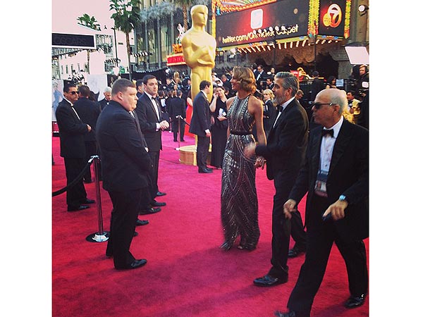 PEOPLE Live at the Oscars – Pics and Tweets from the Inside!