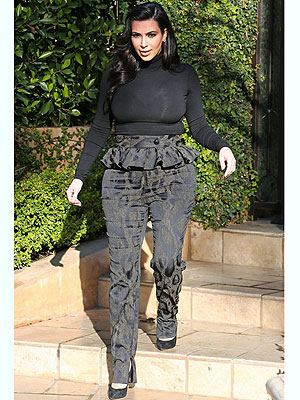 Snooki Baby 2013 on Kim Kardashian Maternity Outfit     Style News   Stylewatch   People