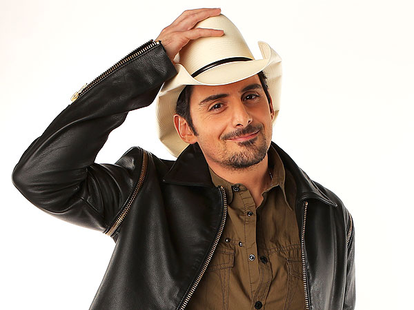 Brad Paisley on Black Tie, Injuries and BBQs