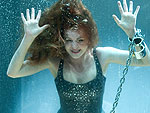 PHOTO: Why Is Isla Fisher Trapped Underwater? | Isla Fisher