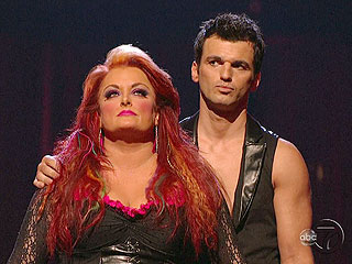 Wynonna Voted Off This Week's Dancing | Tony Dovolani, Wynonna Judd