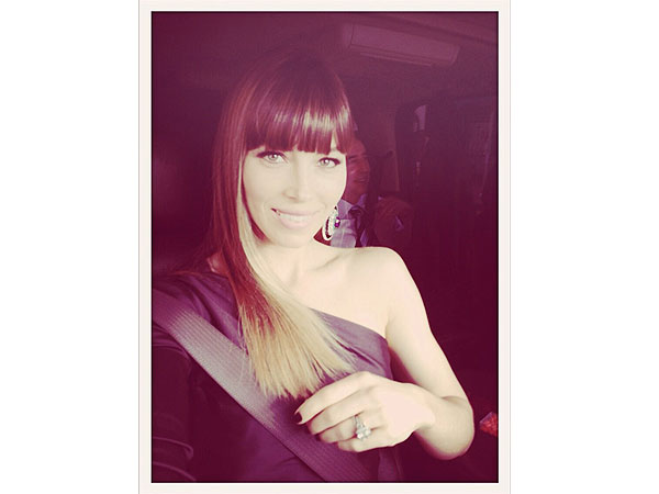 5 Rules for Taking the Most Beautiful Selfies| Most Beautiful, Heidi Klum, Jessica Alba, Jessica Biel, Kim Kardashian, Sofia Vergara
