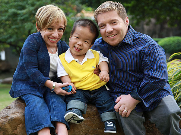 Jen Arnold's Cancer Is in Remission| Cancer, Health, TV News, The Little Couple, Bill Klein, Jennifer Arnold