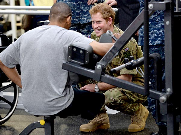 Prince Harry Praises His 'Comrades-in-Arms' During Solemn Visit to Arlington National Cemetery| Good Deeds, The British Royals, The Royals, Prince Harry