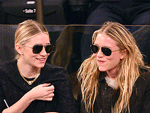 A GIF for You: The Olsen Twins Stay in Sync at Basketball Game | Ashley Olsen, Mary-Kate Olsen