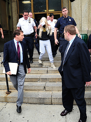 Amanda Bynes in Court: Lawyer Says Cops Followed Her Illegally| Crime & Courts, Amanda Bynes