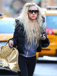 Amanda Bynes's Neighbor Details Erratic Behavior Inside Her Apartment Building | Amanda Bynes