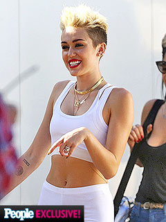 What Problems? Miley Shows Off Her Ring, Is 'Doing Better' with Liam | Miley Cyrus
