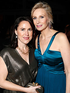 Jane Lynch and Lara Embry Are Ending Their Marriage | Jane Lynch