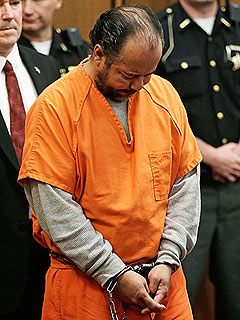 Ariel Castro Pleads Not Guilty in Ohio Kidnapping Case