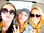 PHOTO: Miley Cyrus Tweets Family Photo Following Parents' Divorce | Miley Cyrus