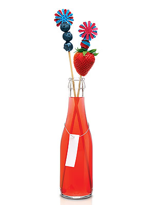 Recipes: Cool Off with Fourth of July Popsicles (Plus a Refreshing Cocktail)| Celebrity Diners Club