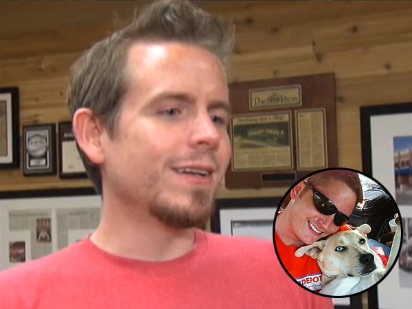 $500 Tip Giveaway Continues a Year After Kentucky Man's Generous Final Wish