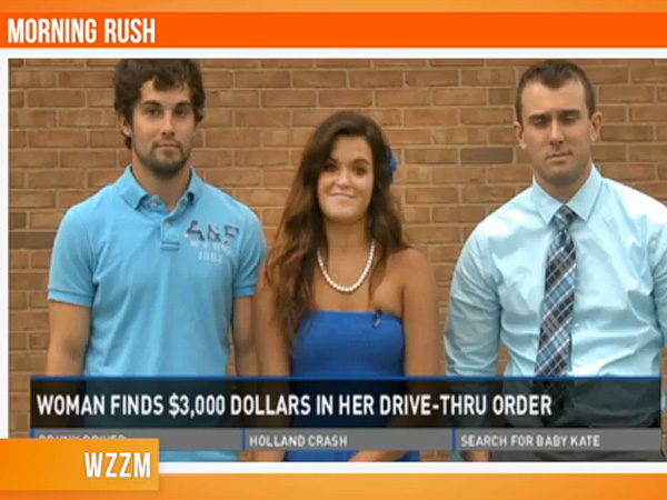 Customers Return $3,600 Stuffed in Taco Bell To-Go Bags