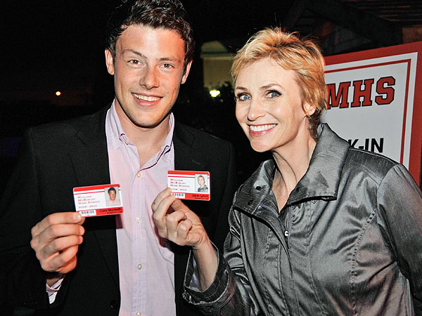 Jane Lynch: Cory Monteith Tribute Episode of Glee Is 'Really Beautiful'