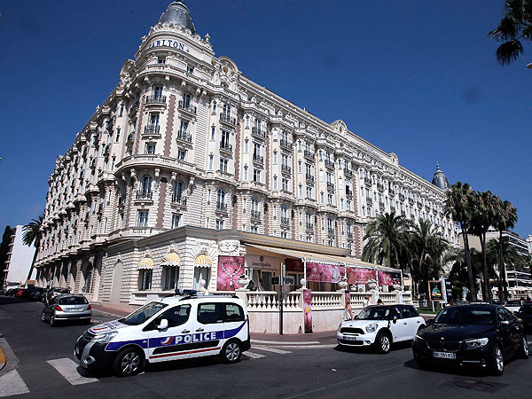 Thief Steals $136 Million in Diamond Jewelry from Cannes Hotel