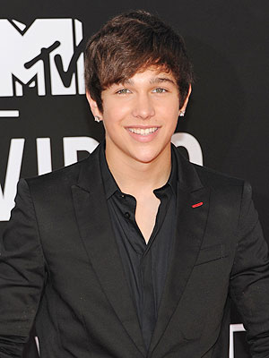 Austin Mahone on the Mend After Scary Blood Clot