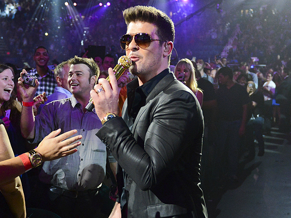 iHeartRadio Music Festival: Robin Thicke, Katy Perry, Elton John Rock Out in Las Vegas| TLC, Music, Adam Lambert, Elton John, Katy Perry, Keith Urban, Robin Thicke