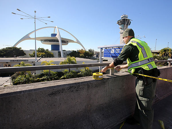 LAX Shooting Suspect Sent Suicidal Text, Say NJ Police| Crime & Courts, Murder, Los Angeles, Real People Stories, Los Angeles International Airport