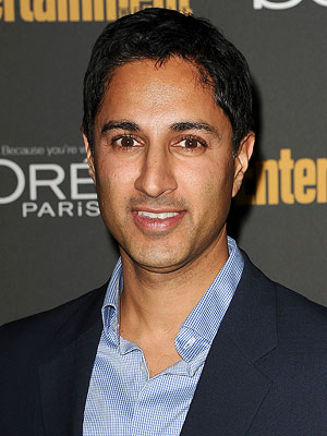 30 Rock's Maulik Pancholy: I'm Gay