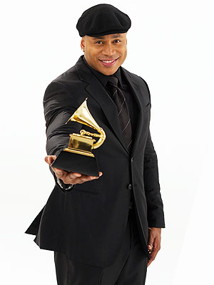 Taylor Swift, Lorde, Katy Perry Score Grammy Noms – But Miley Cyrus is Shut Out| Grammy Awards 2014, Music Products, Individual Class, Blake Shelton, Jay-Z, Justin Timberlake, Katy Perry, LL Cool J, Lorde, Pink, Robin Thicke