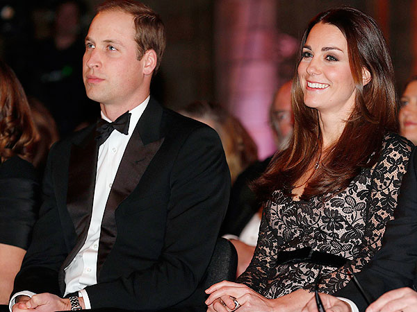 Kate and William Wear 3D Glasses to Watch a Wildlife Film| David Attenborough, Kate Middleton, Prince George, Prince William