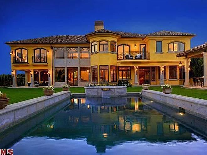 How much did Kim Kardashian & Kanye West spend on their new home?