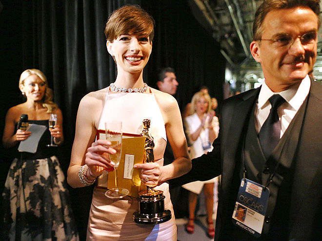 TOAST OF THE TOWN photo | Anne Hathaway