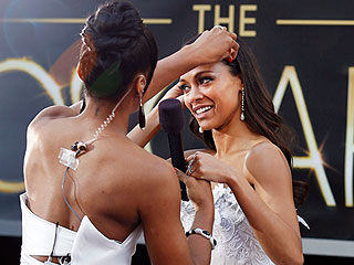 Stars Primp & Prep at the Oscars | Zoe Saldana