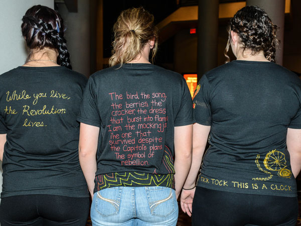 Hunger Games Superfans Teach Us Life Lessons on Catching Fire's Opening Night| The Hunger Games: Catching Fire, The Hunger Games