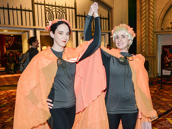 Hunger Games Superfans Teach Us Life Lessons on Catching Fire's Opening Night| The Hunger Games: Catching Fire, The Hunger Games