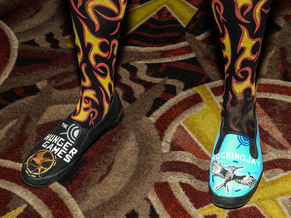 Hunger Games Superfans Teach Us Life Lessons on Catching Fire's Opening Night| The Hunger Games: Catching Fire, The Hunger Games