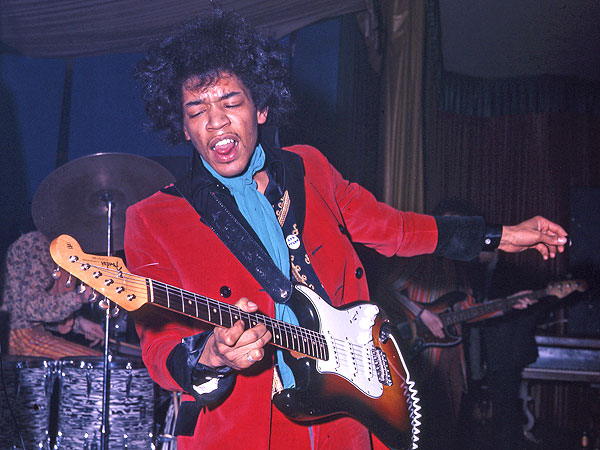 18 Legendary Artists with Fewer Grammys Than Lorde| Journey, Led Zeppelin, Nirvana, Pearl Jam, Queen, The Beach Boys, The Doors, The Who, Grammy Awards 2014, Britney Spears, Bob Marley, Diana Ross, Janis Joplin, Jimi Hendrix, Katy Perry, Lorde, Notorious B.I.G., Snoop Dogg, Tupac Shakur
