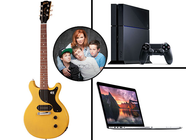 Lauren Holly Christmas gifts