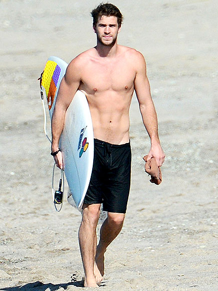 LIAM HEMSWORTH photo | Liam Hemsworth