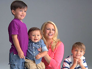 Why Melissa Joan Hart's Third Pregnancy Made Weight Loss Harder