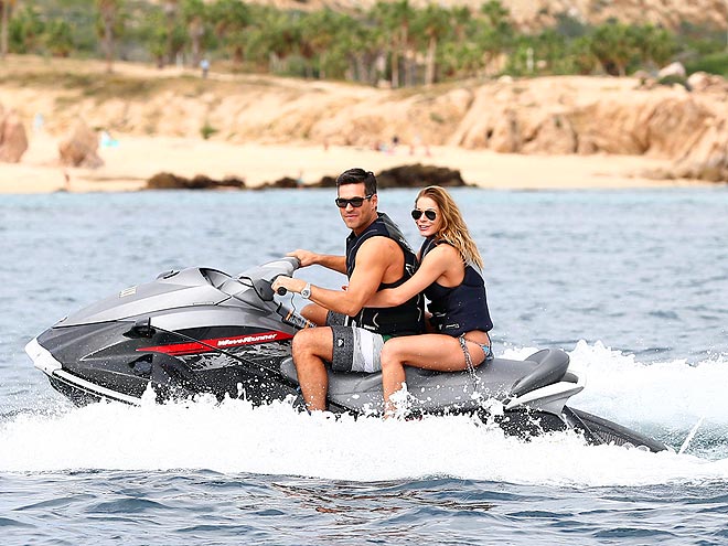 LOVE BOAT