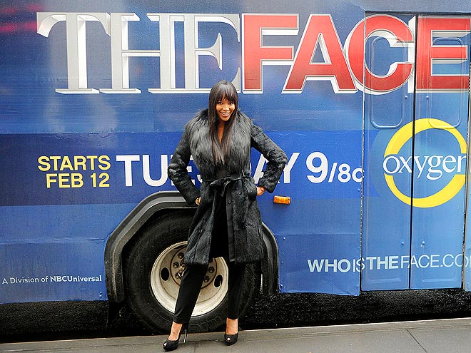 LET'S 'FACE' IT photo | Naomi Campbell