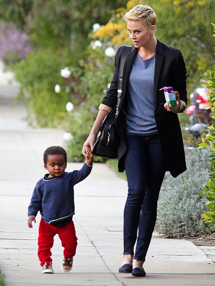 Happy Walk photo | Charlize Theron