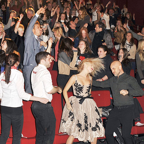SHAKE ON IT photo | Josh Duhamel, Julianne Hough
