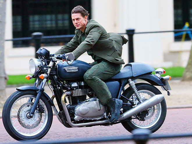 GET HIM A HELMET! photo | Tom Cruise