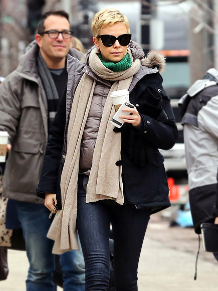 WRAP ARTIST photo | Charlize Theron