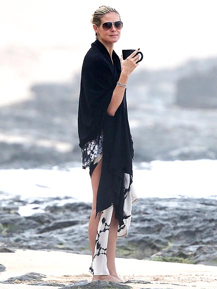 BEACH BABE