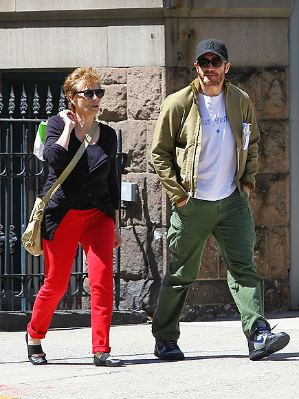 STRIDE RIGHT photo | Jake Gyllenhaal